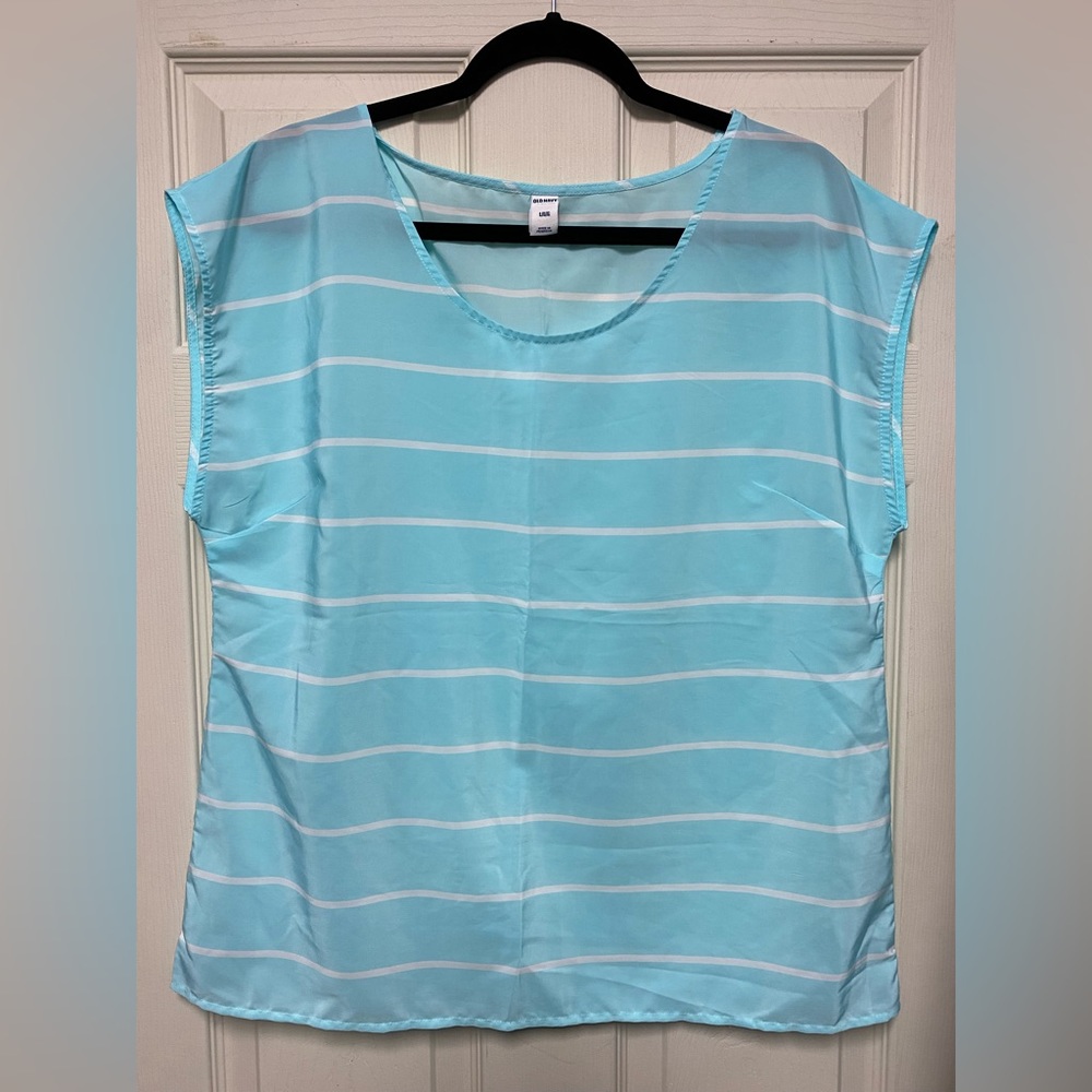 Women’s Old Navy Light Blue Striped Short Sleeve Top